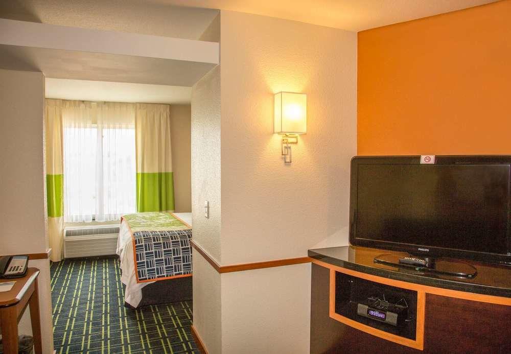 Fairfield Inn And Suites Carlsbad Exteriör bild