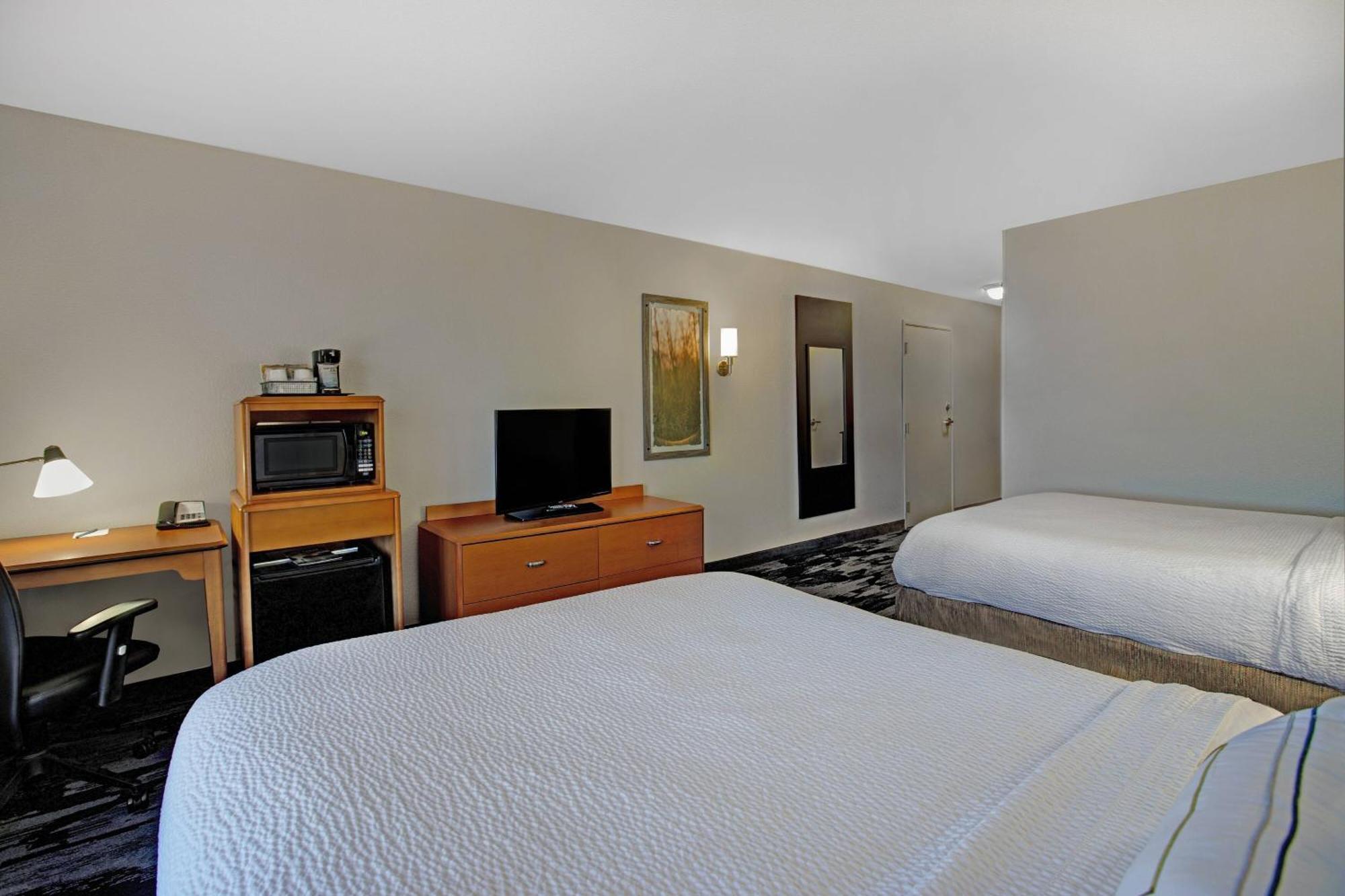 Fairfield Inn And Suites Carlsbad Exteriör bild